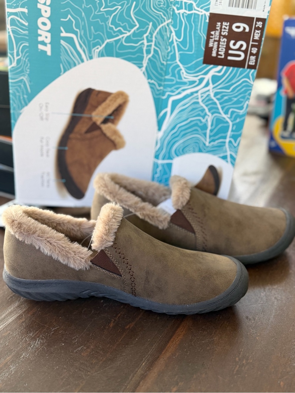 UniSex Brown Faux-Fur Lined Slip-On Shoes 9W